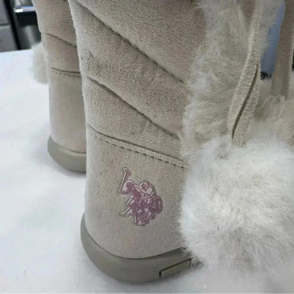 US Polo Assn Winter Boots Girls Winter White Faux Fur Pom Poms BRAND NEW Sz 6 - Picture 5 of 10